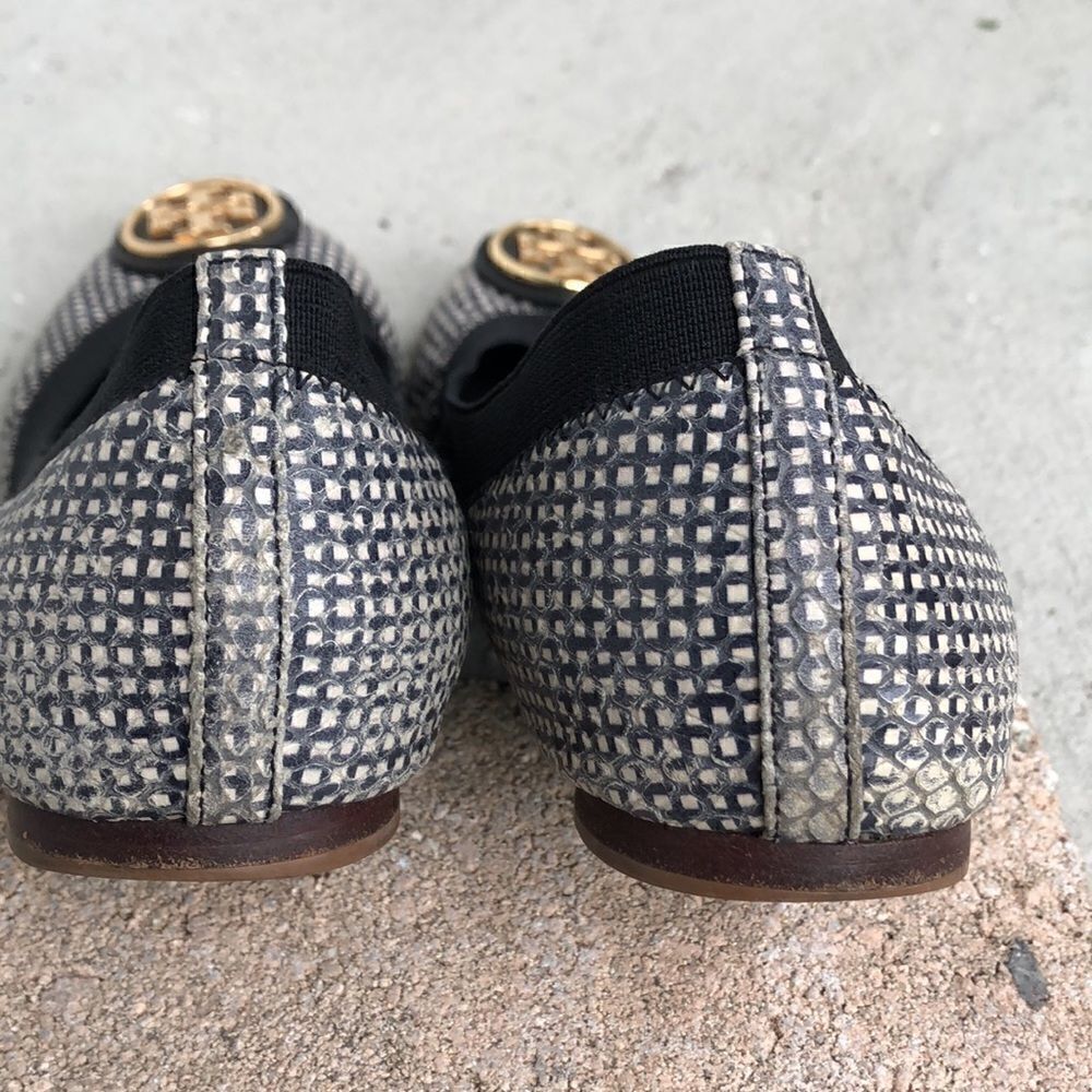 Tory Burch Caroline Tidal Grid - Picture 8 of 9